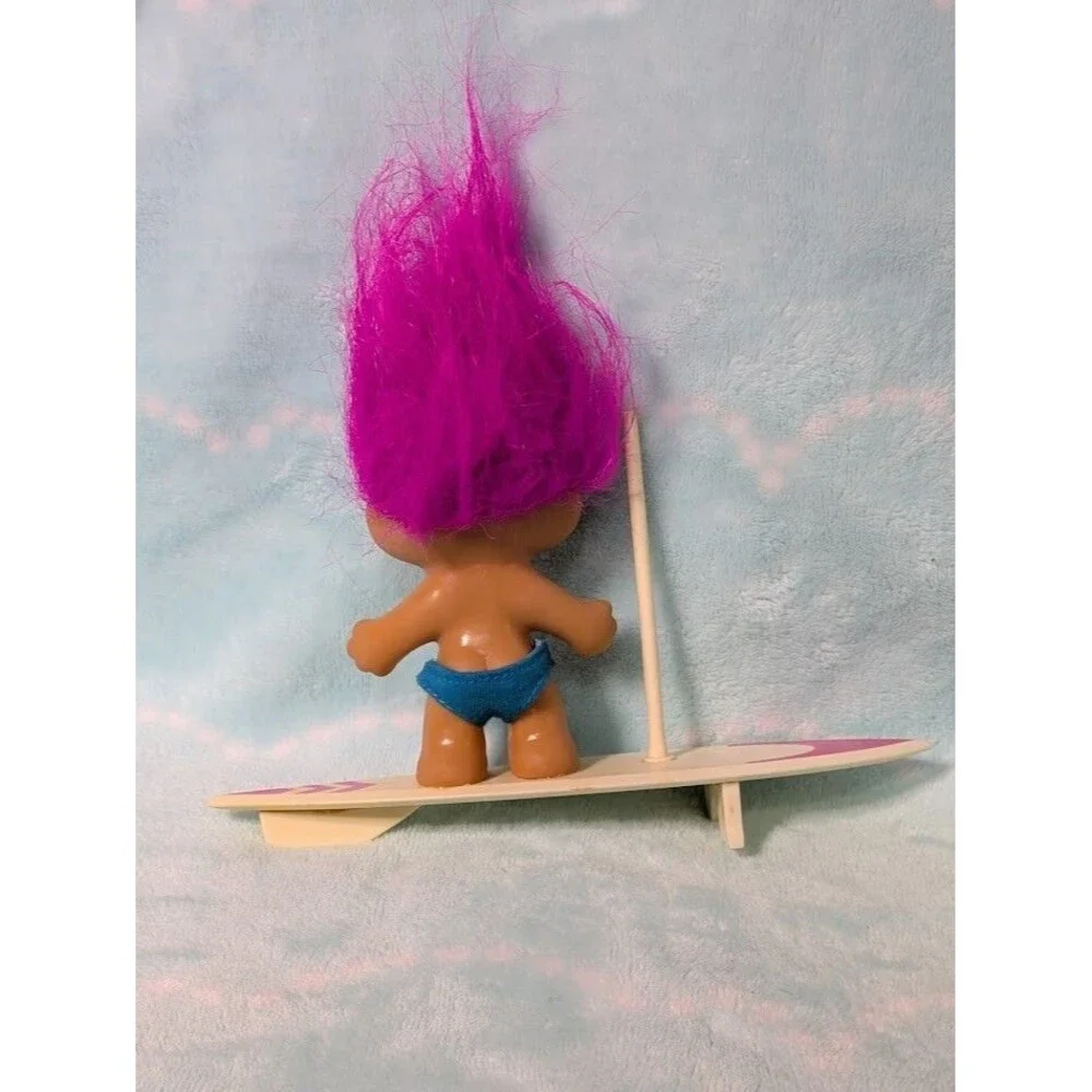 Vintage Troll Doll 3” RUSS Windsurfing Pink Hair With Surfboard #18353 - Picture 3 of 4
